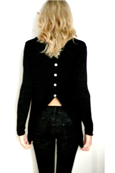 Pull dos ouvert noir /argenté / doré