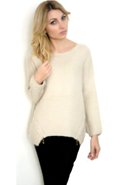 Gros pull doux noir ou beige